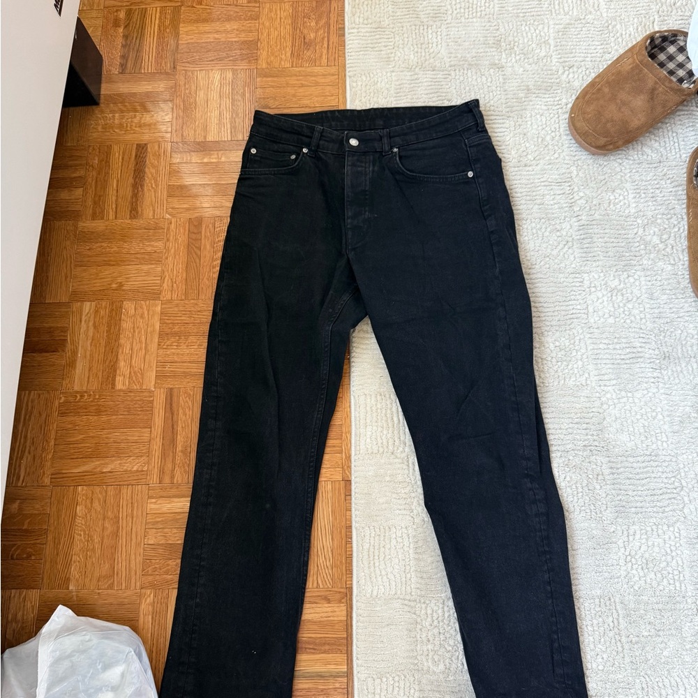 Zara Men's Classic Fit Black Jeans
